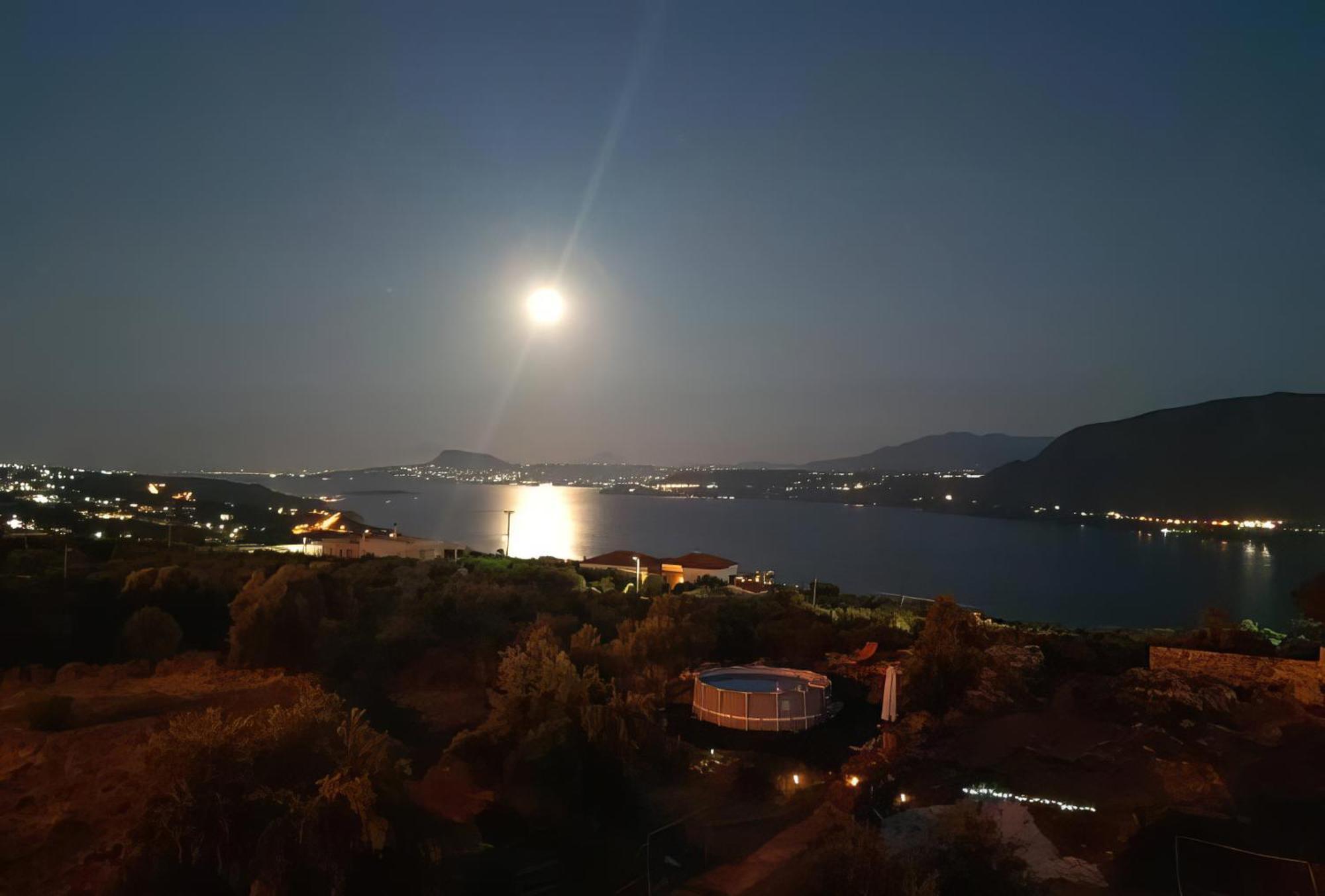 Souda Bay View With Private Pool Near Chania City Exteriér fotografie