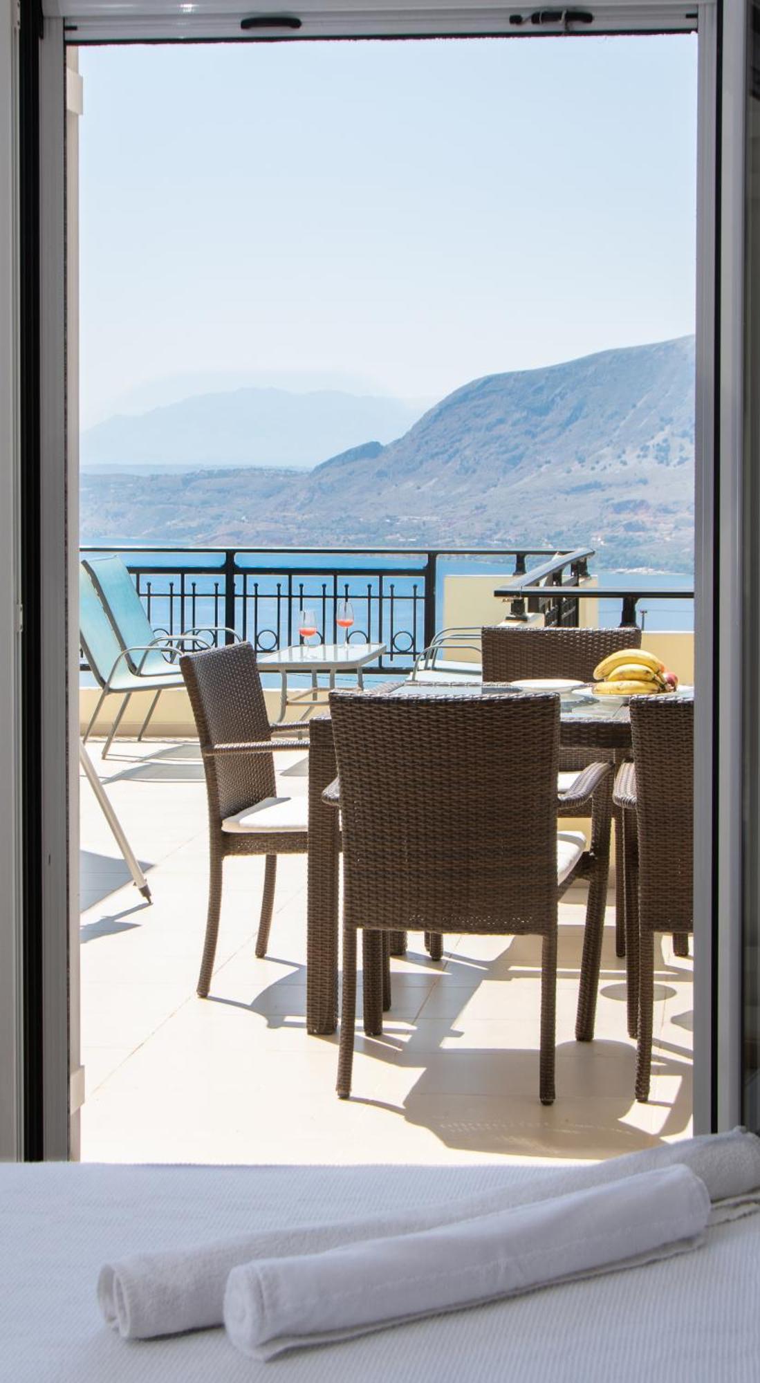Souda Bay View With Private Pool Near Chania City Exteriér fotografie